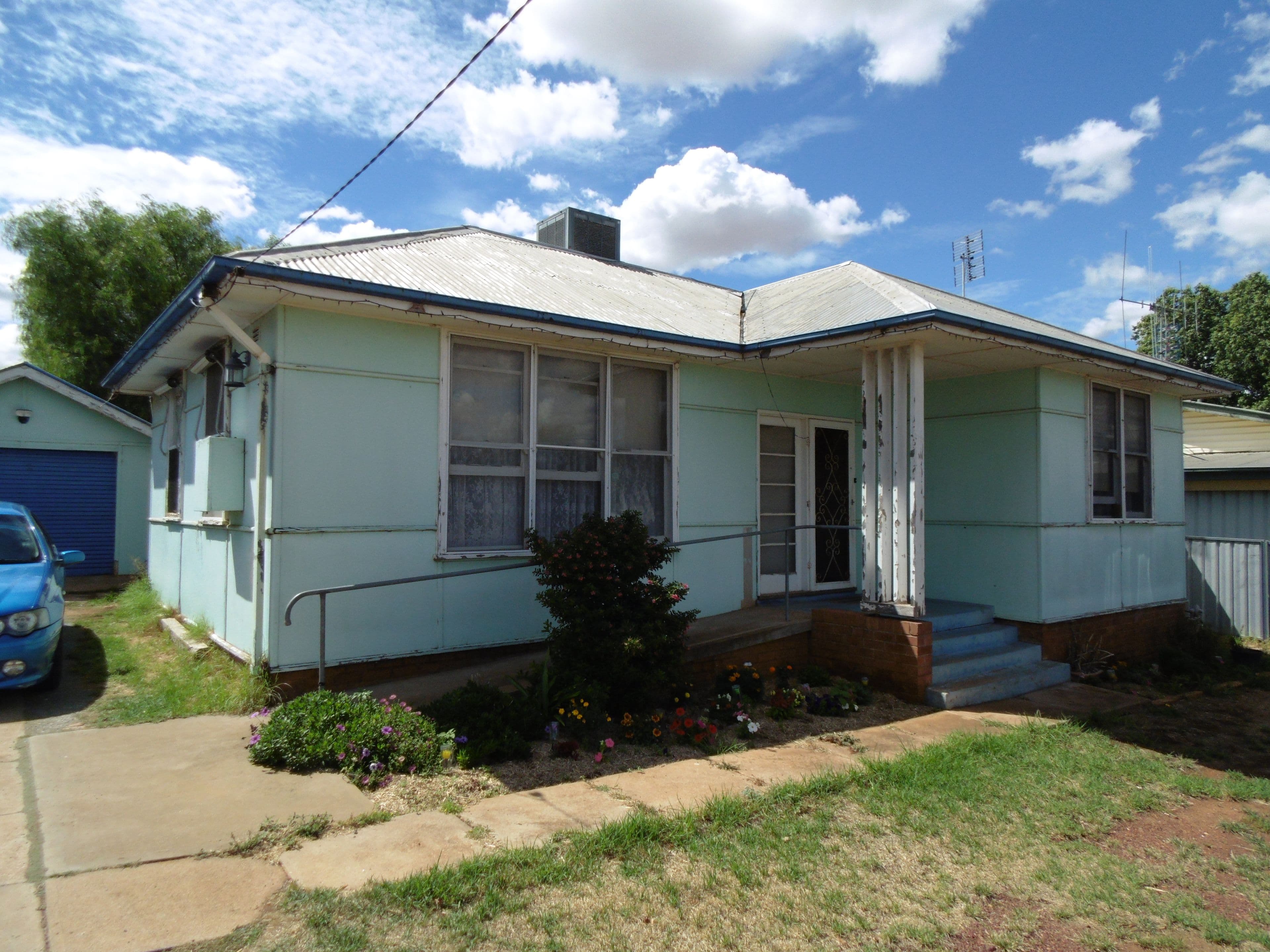 12 Kookaburra Street, Parkes - Image 1