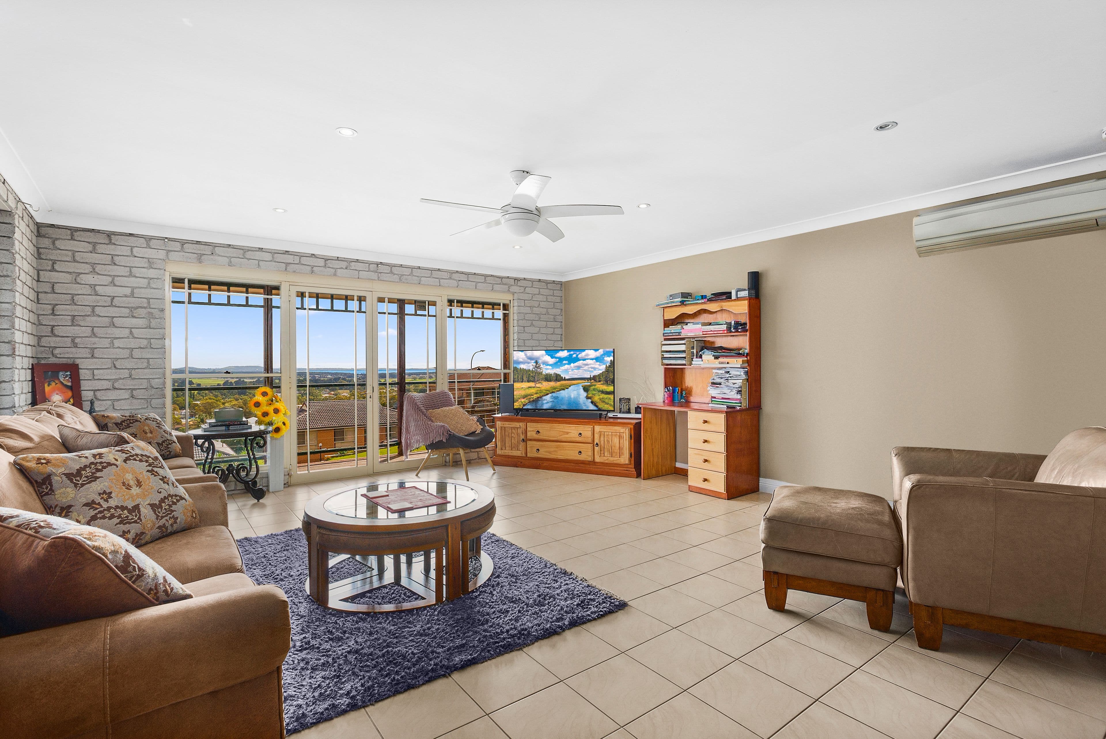 10 Scenic Crescent, Albion Park NSW 2527, Albion Park - Thumbnail 2