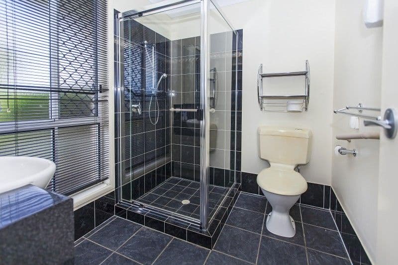 2 Ravenswood Lane, Springfield QLD 4300, Springfield - Thumbnail 5