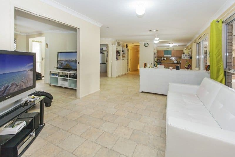 2 Ravenswood Lane, Springfield QLD 4300, Springfield - Thumbnail 6