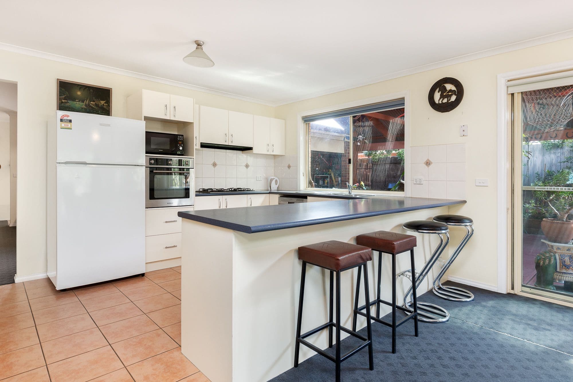 6 Stefan Drive, Berwick VIC 3806, Berwick - Thumbnail 3