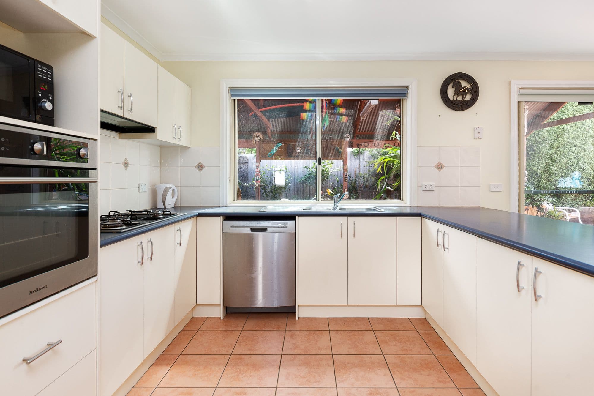 6 Stefan Drive, Berwick VIC 3806, Berwick - Thumbnail 4