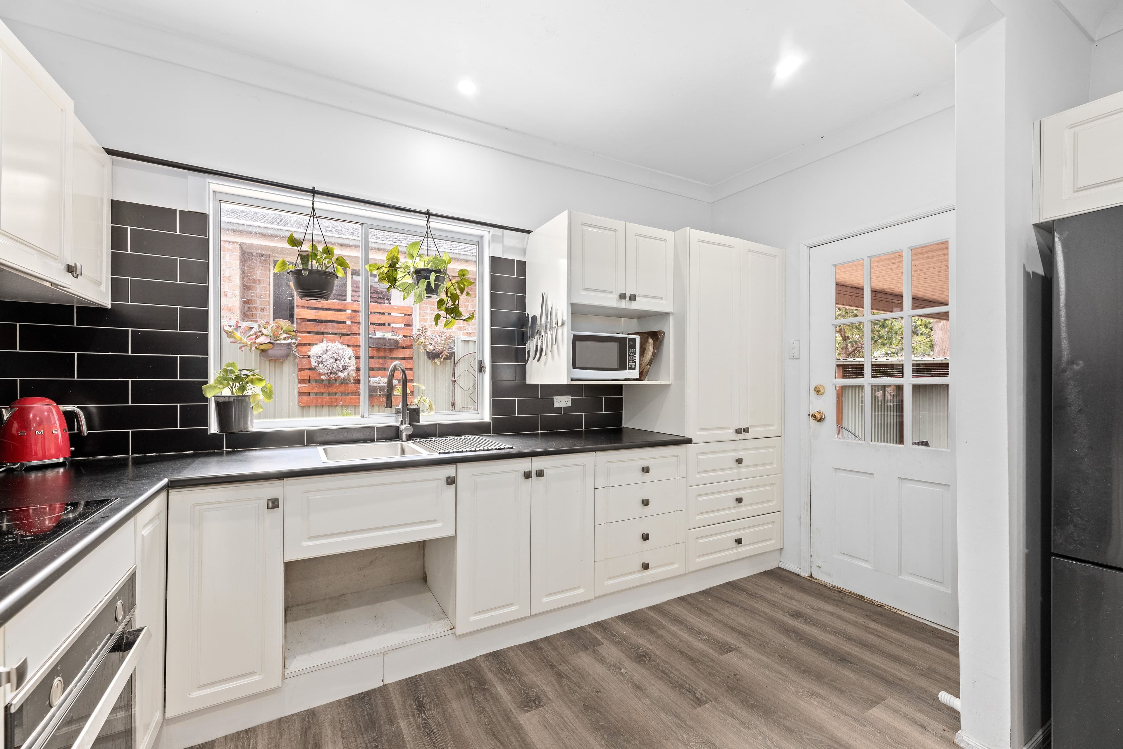 1 Loftus Avenue, Loftus NSW 2232, Loftus - Thumbnail 3