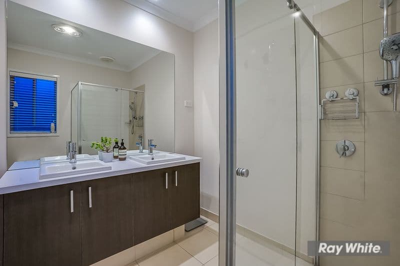 69 Moorhen Boulevard, Williams Landing VIC 3027, Williams Landing - Thumbnail 5