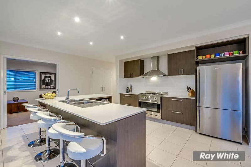 69 Moorhen Boulevard, Williams Landing VIC 3027, Williams Landing - Thumbnail 7