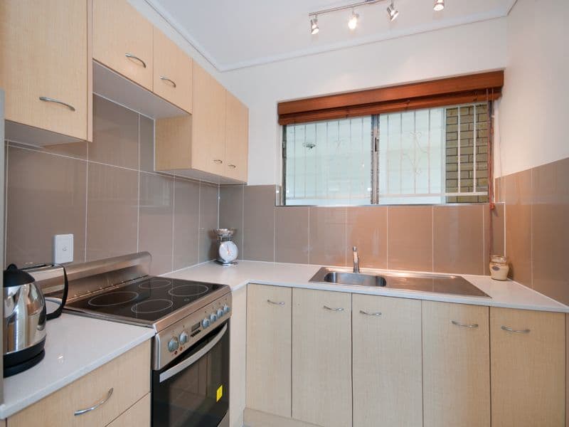 37 Reeve Street, CLAYFIELD QLD 4011, Clayfield - Thumbnail 4