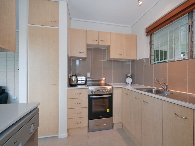 37 Reeve Street, CLAYFIELD QLD 4011, Clayfield - Thumbnail 5