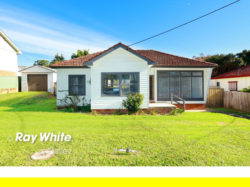11 Coreen Avenue, Peakhurst - Image 1