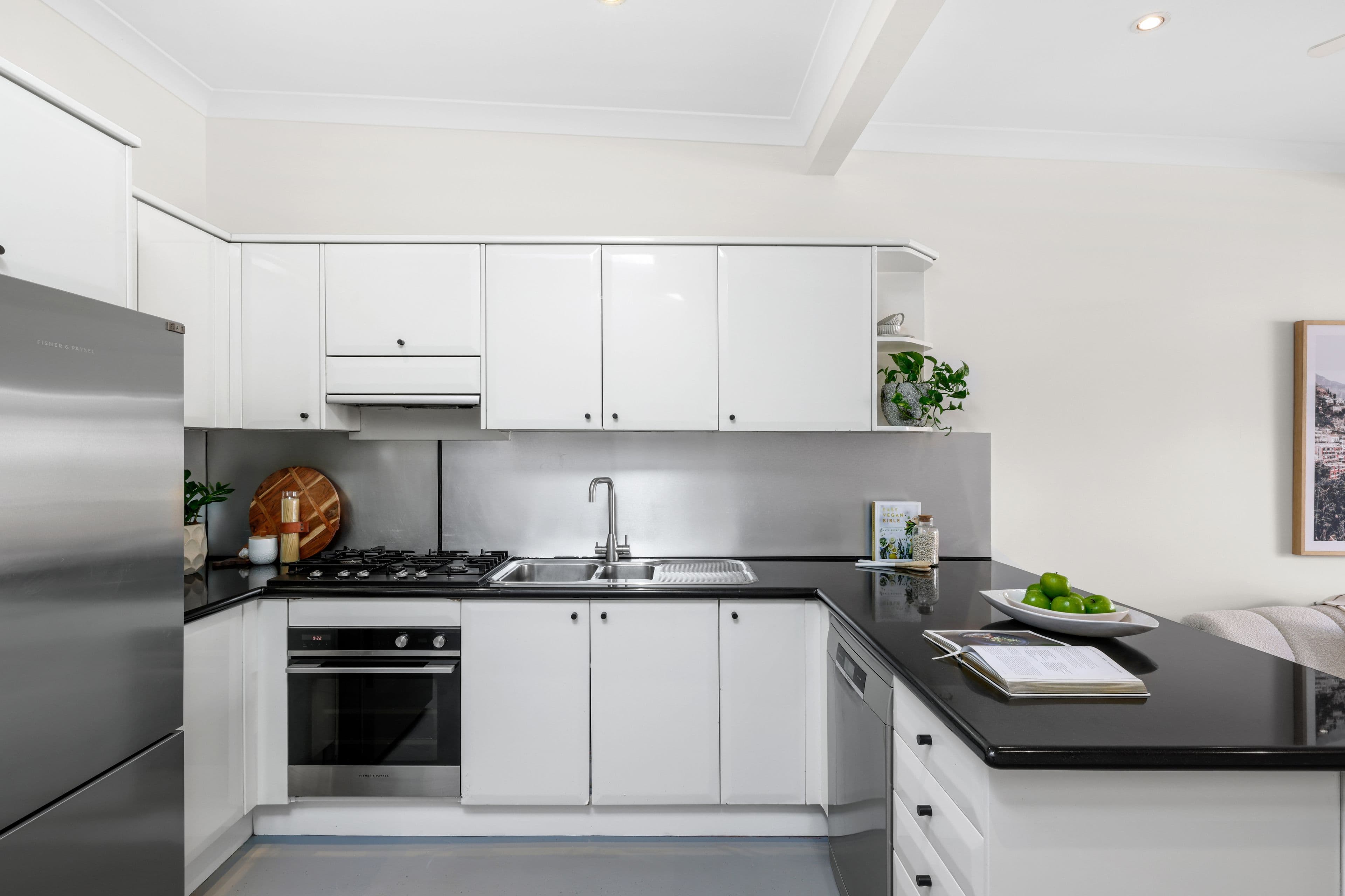 24 Belmore Street, Enmore NSW 2042, Enmore - Thumbnail 6