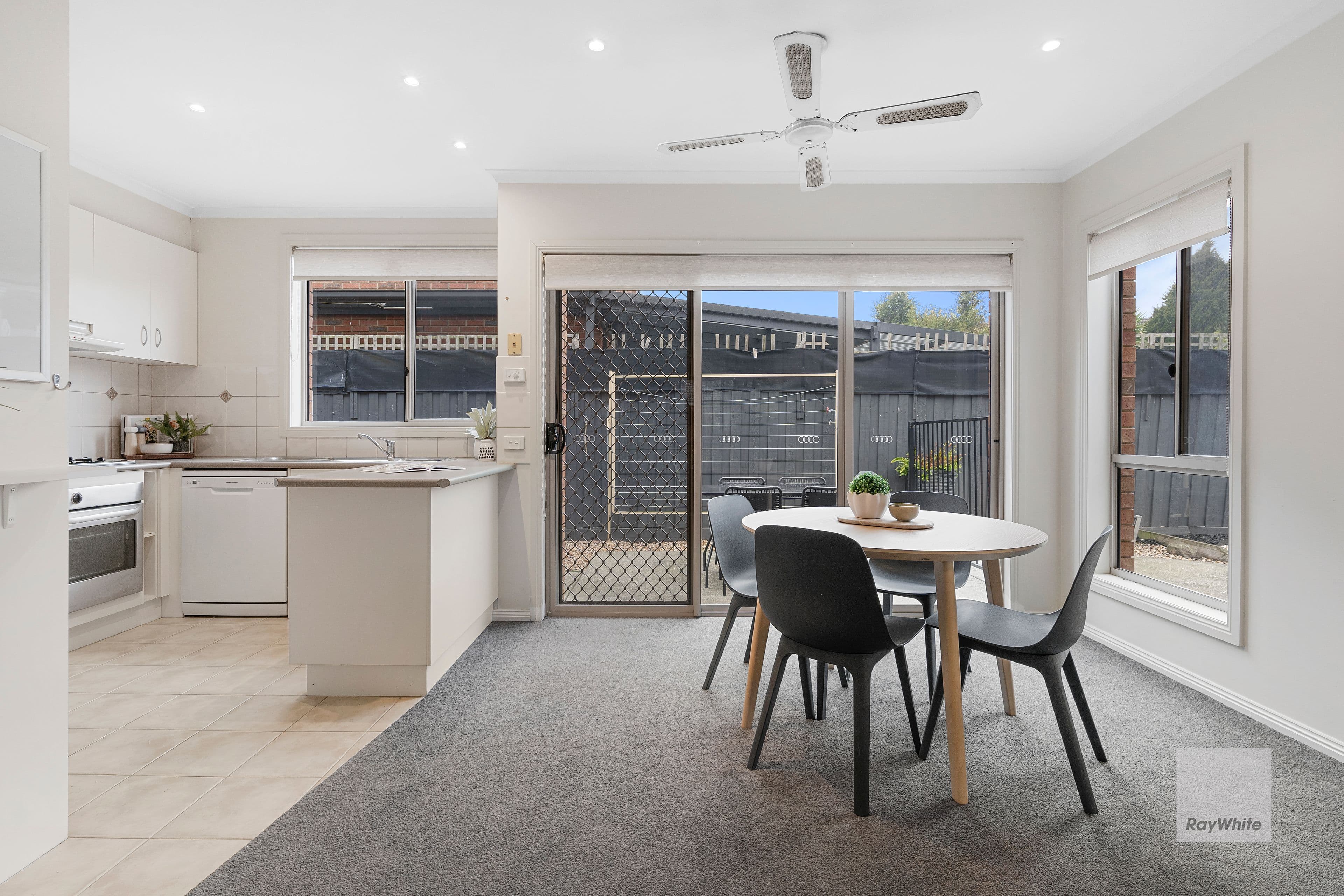 88 Josef Avenue, Bundoora VIC 3083, Bundoora - Thumbnail 8