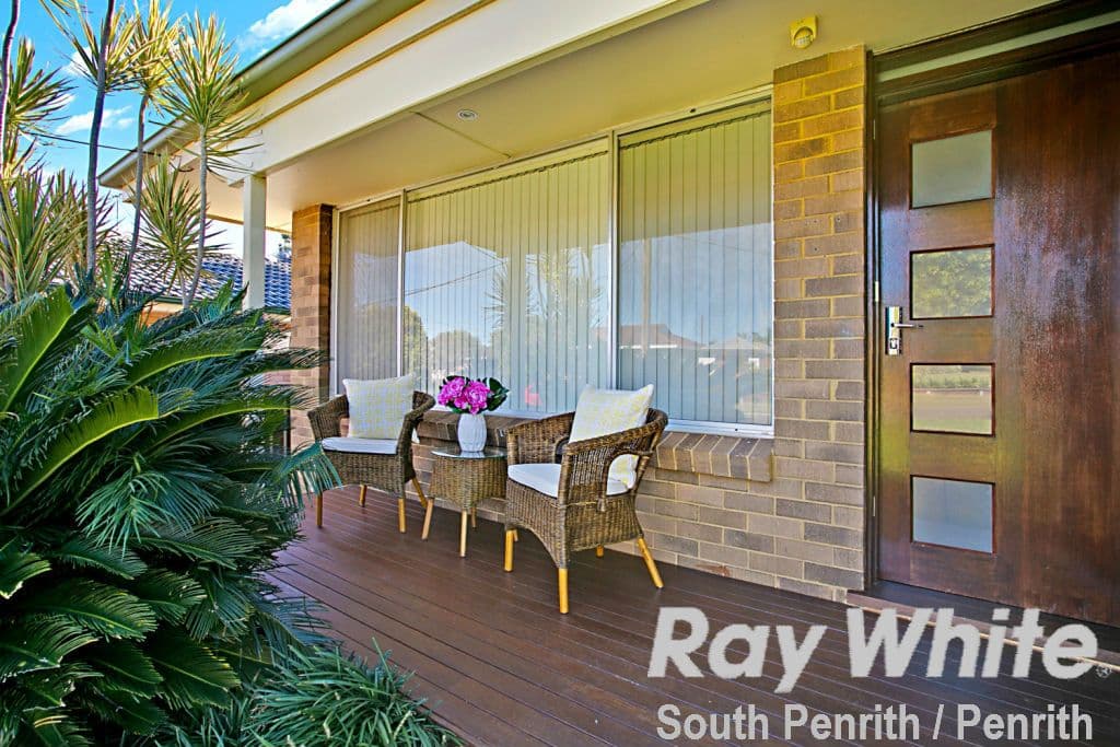 11 Burgess Road, South Penrith - Thumbnail 3