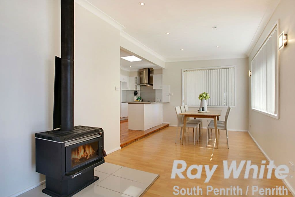 11 Burgess Road, South Penrith - Thumbnail 5