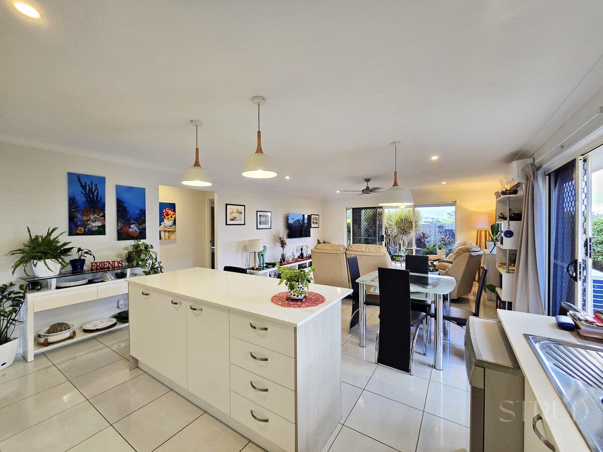 27 Bowerbird Street, Deebing Heights QLD 4306, Deebing Heights - Thumbnail 2