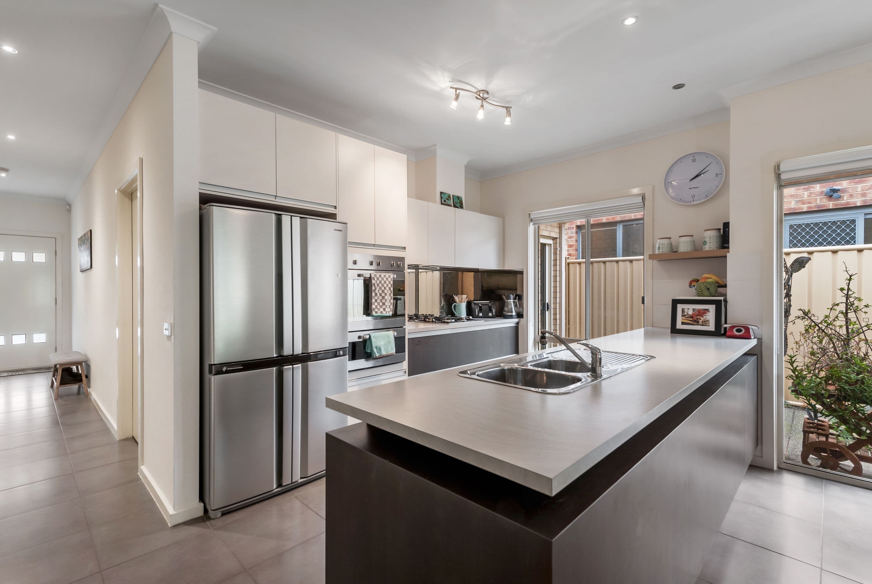 27 Gardenia Way, Caroline Springs VIC 3023, Caroline Springs - Thumbnail 4