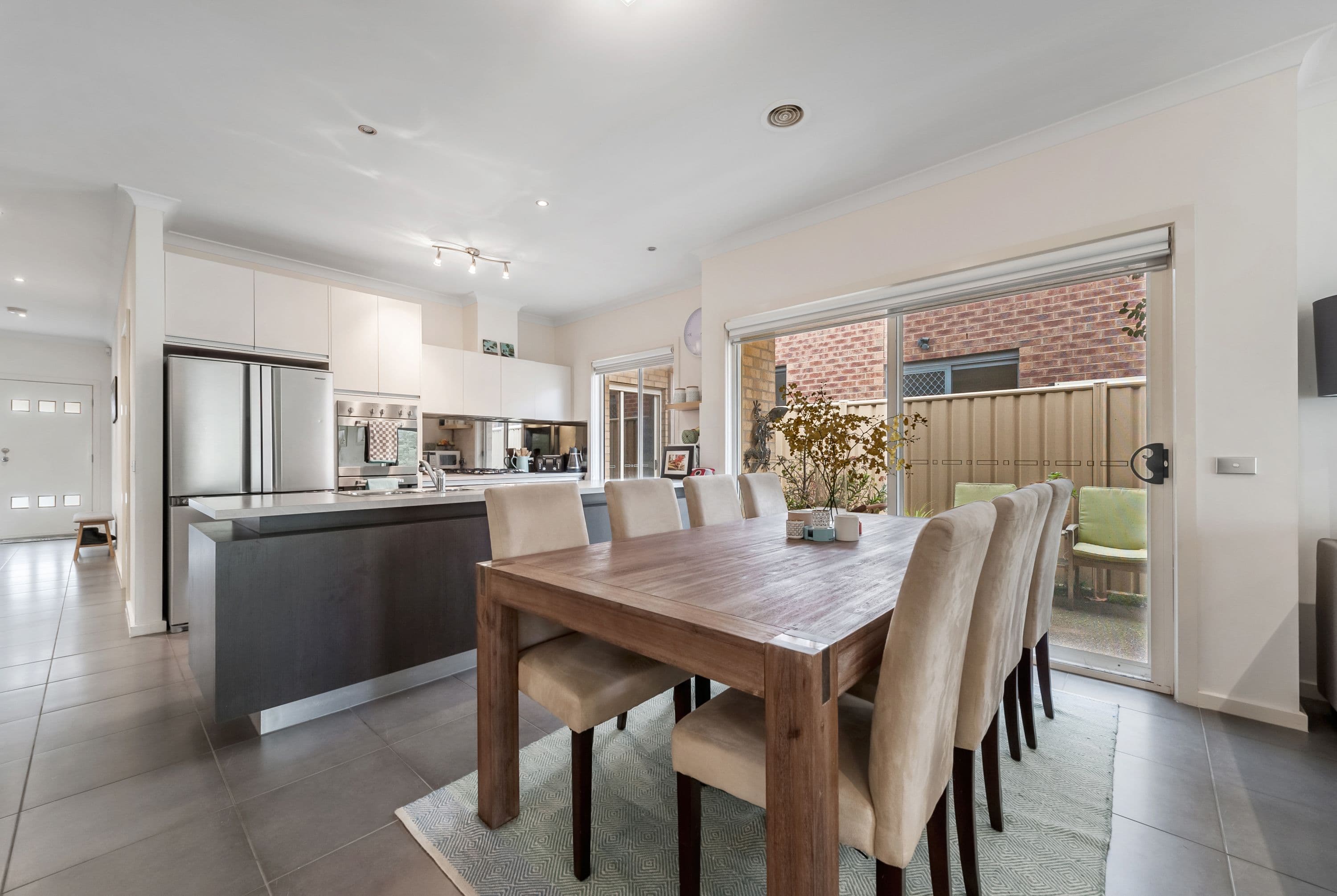 27 Gardenia Way, Caroline Springs VIC 3023, Caroline Springs - Thumbnail 7