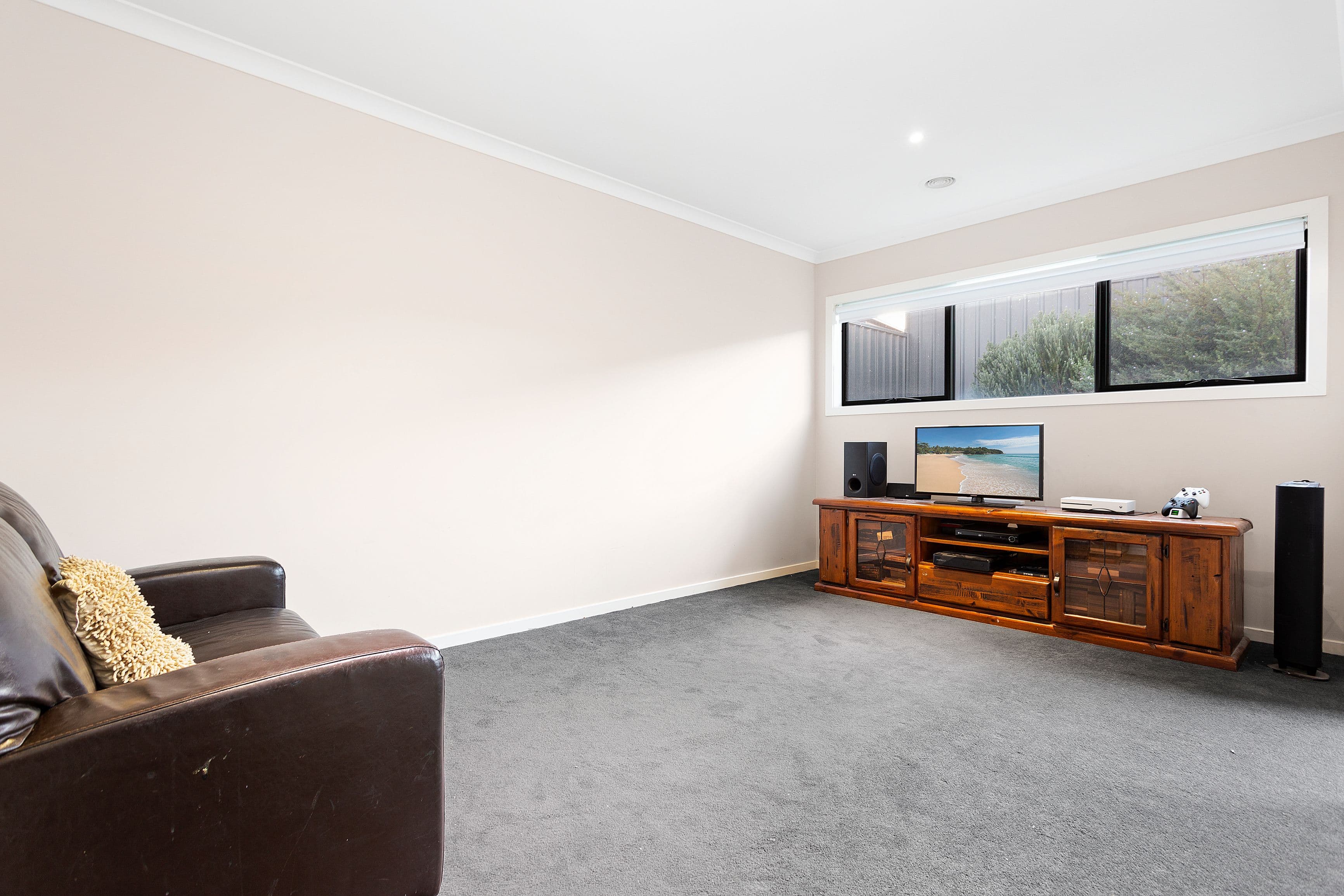 12 Clyde Road, Mernda VIC 3754, Mernda - Thumbnail 5