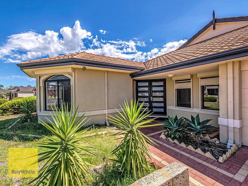 83 Fantail Crescent, Ellenbrook WA 6069, Ellenbrook - Thumbnail 3
