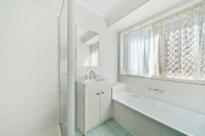 5 Bou Court, Edens Landing QLD 4207, Edens Landing - Thumbnail 6