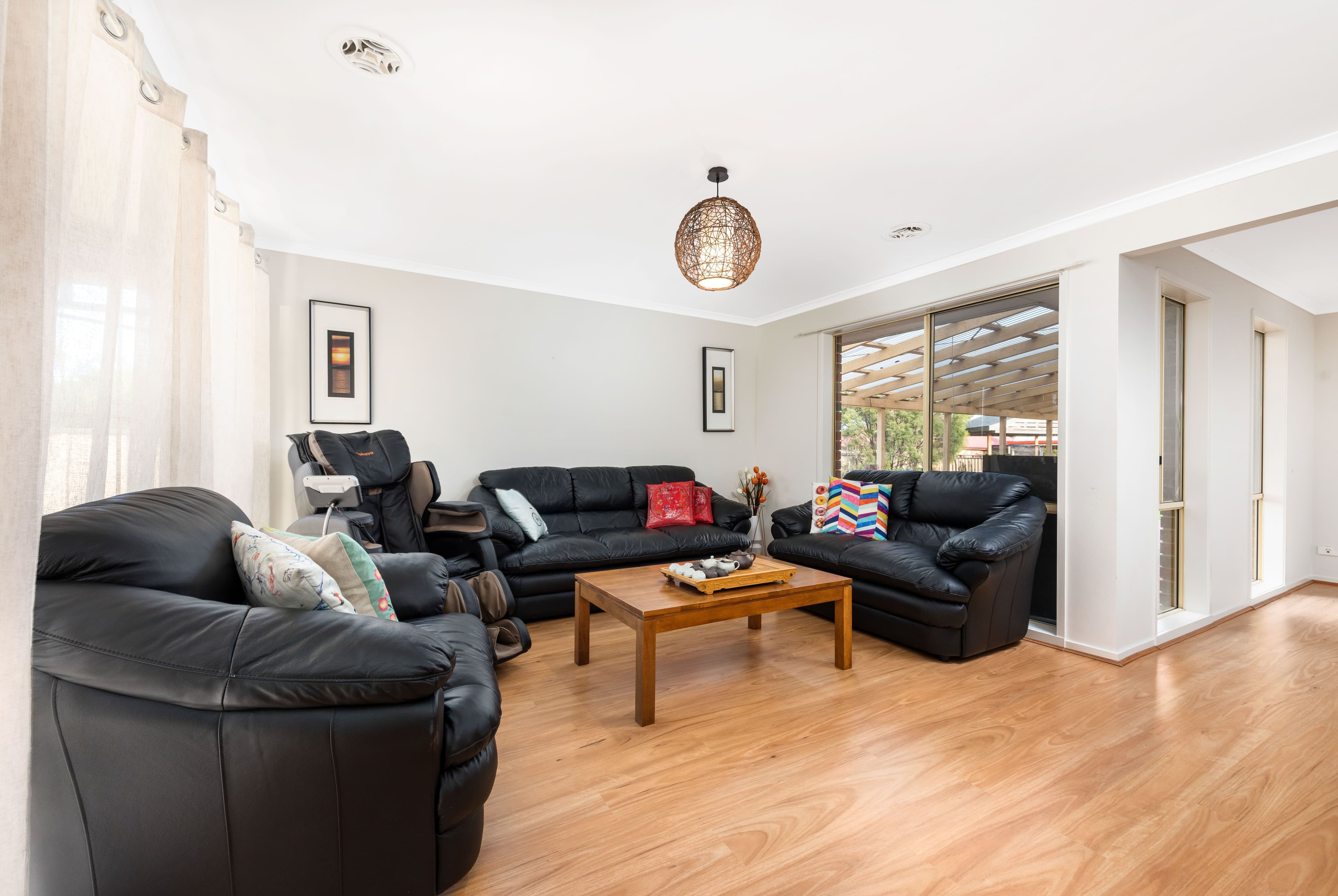 5 Inglewood Court, Mill Park VIC 3082, Mill Park - Thumbnail 4