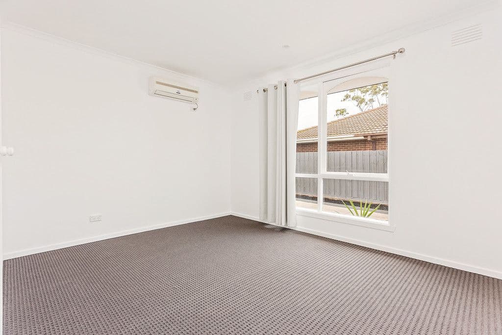 10 Iluka Drive, Werribee VIC 3030, Werribee - Thumbnail 8