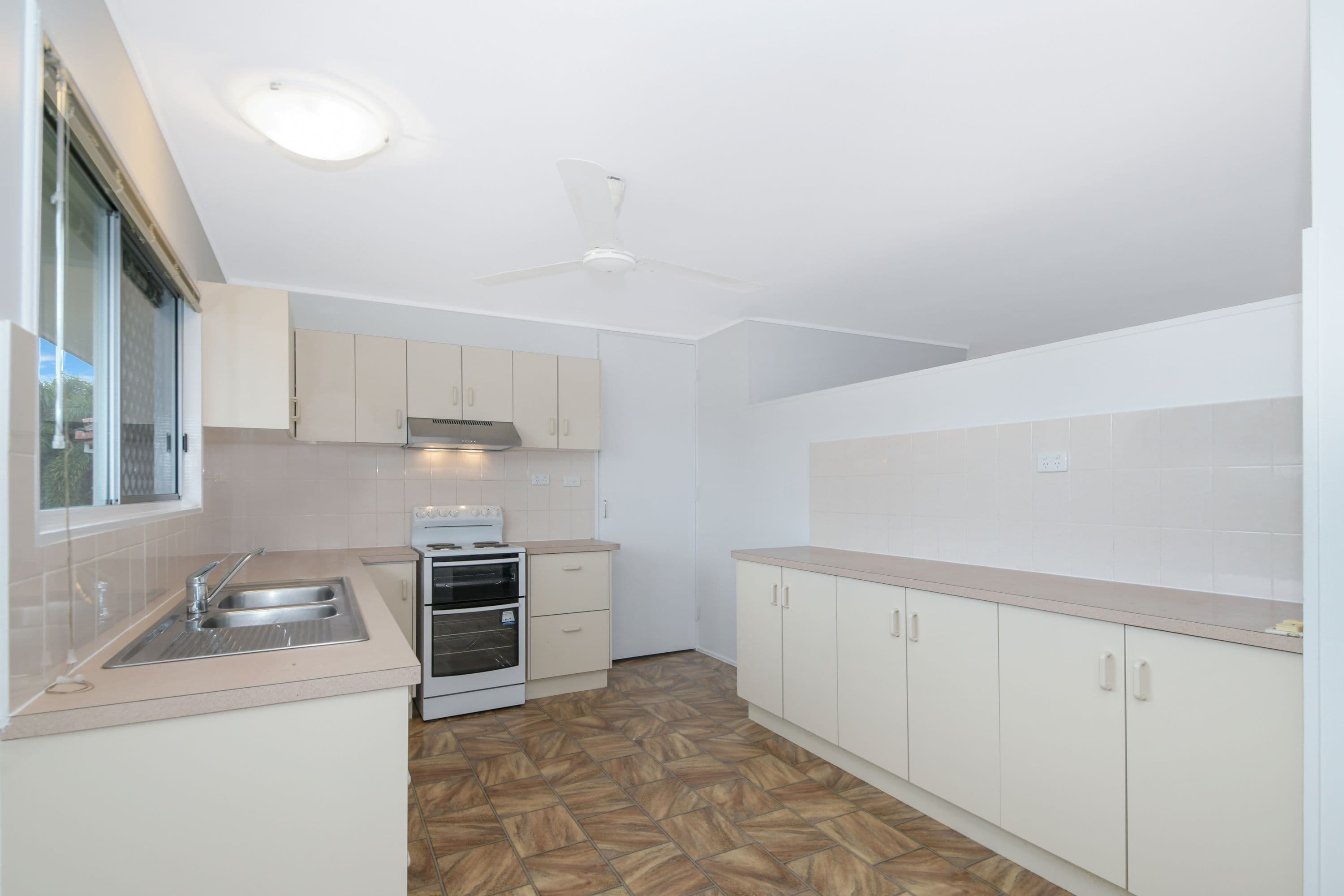 18 Starling Crescent, Condon QLD 4815, Condon - Thumbnail 3