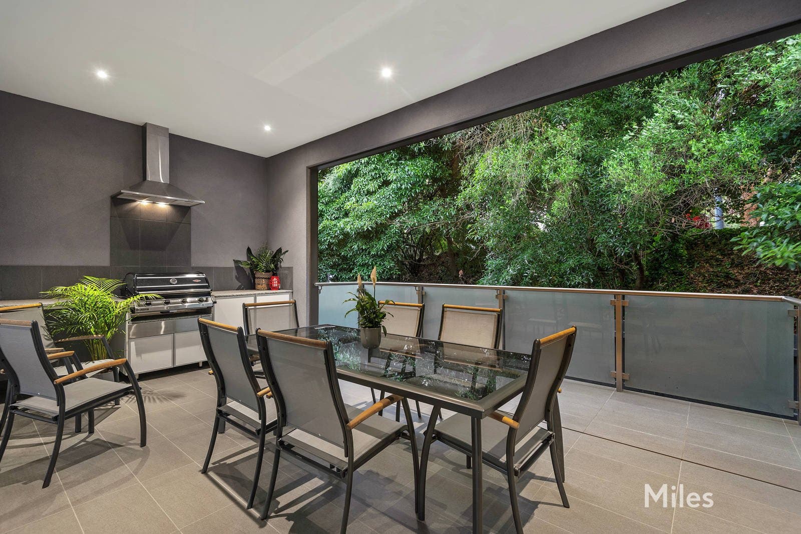8D John Street, Ivanhoe, Ivanhoe - Image 1