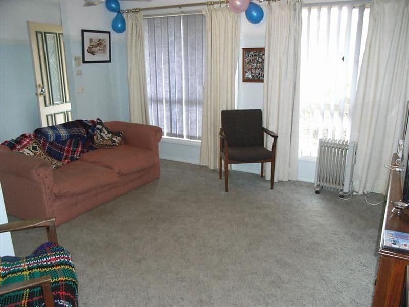 72  Sturt Circle, DUBBO NSW 2830, Dubbo - Thumbnail 4