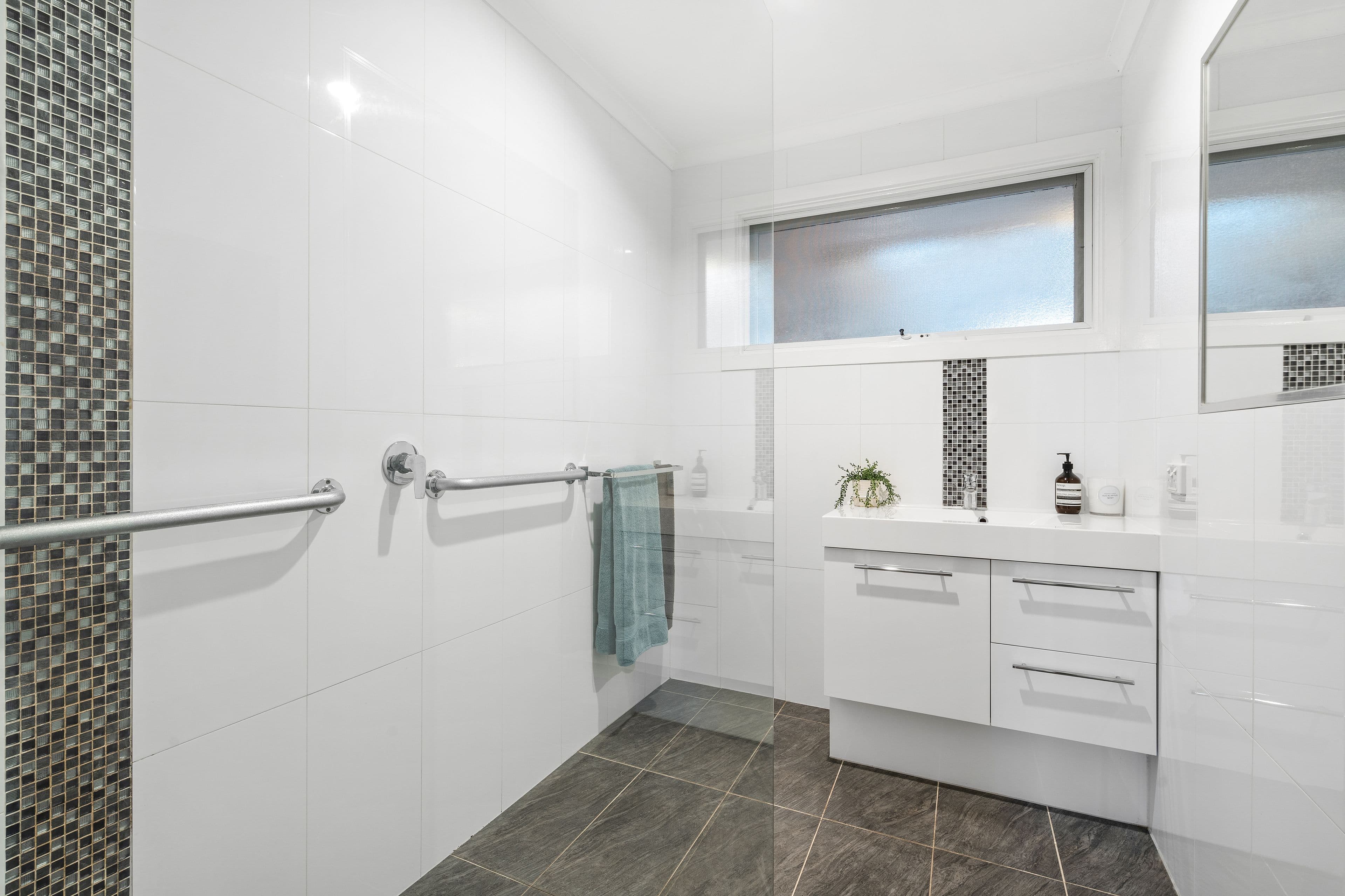 110 Cameron Parade, Bundoora VIC 3083, Bundoora - Thumbnail 7