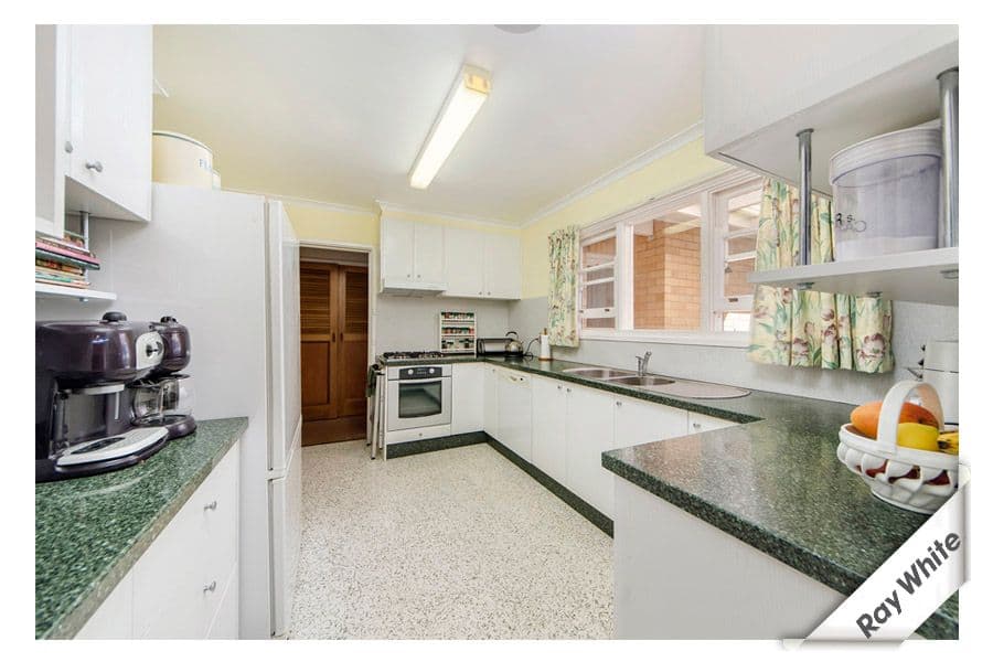 5 Cumberlege Crescent, PEARCE ACT 2607, Pearce - Thumbnail 7