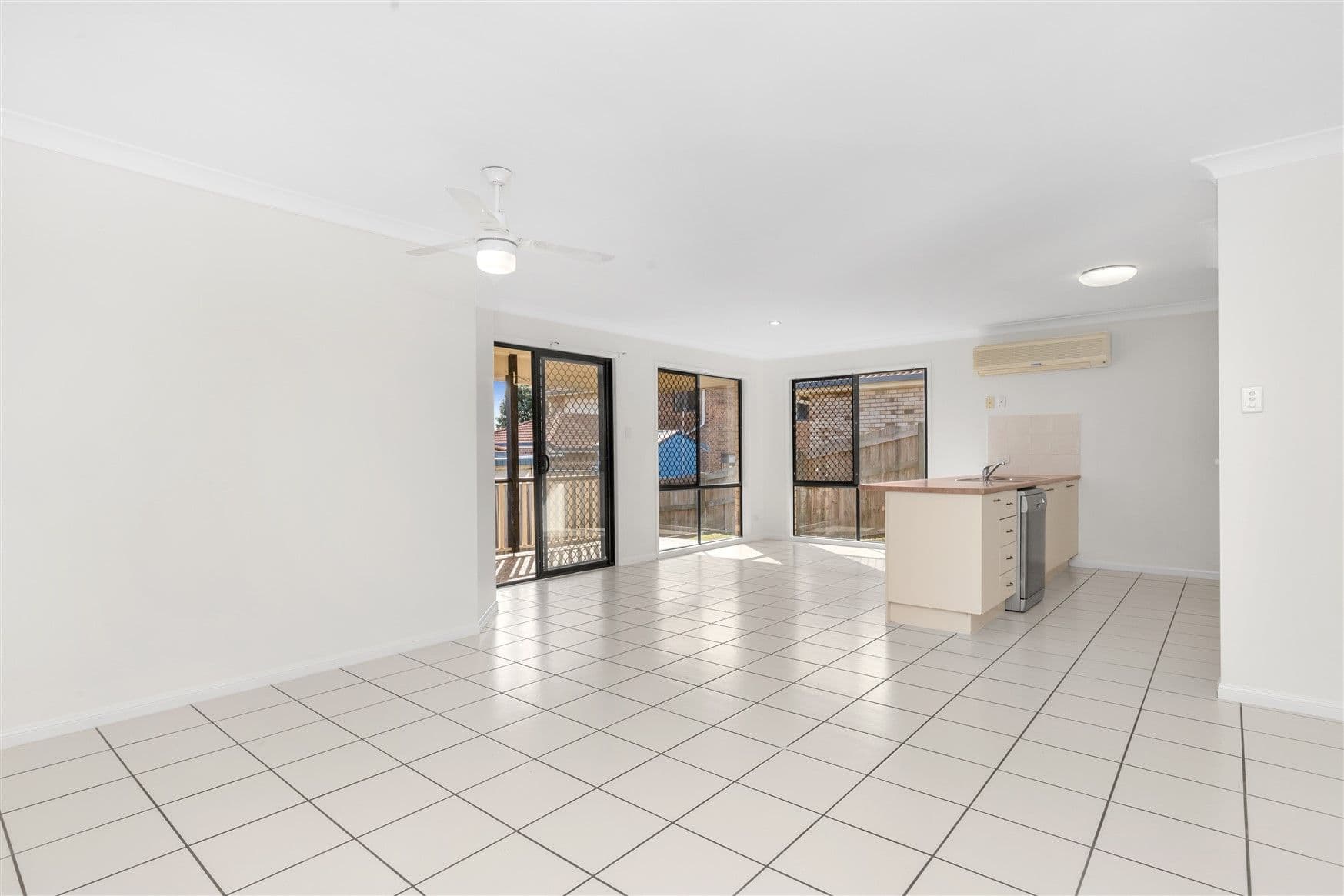 4 Grove Place, Bracken Ridge QLD 4017, Bracken Ridge - Thumbnail 5