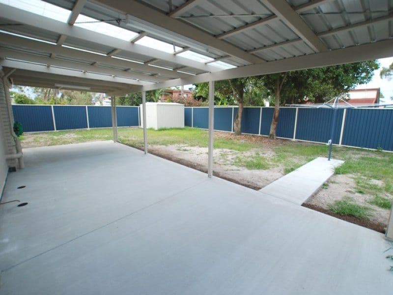 19 Simon Street, DECEPTION BAY QLD 4508, Deception Bay - Thumbnail 8