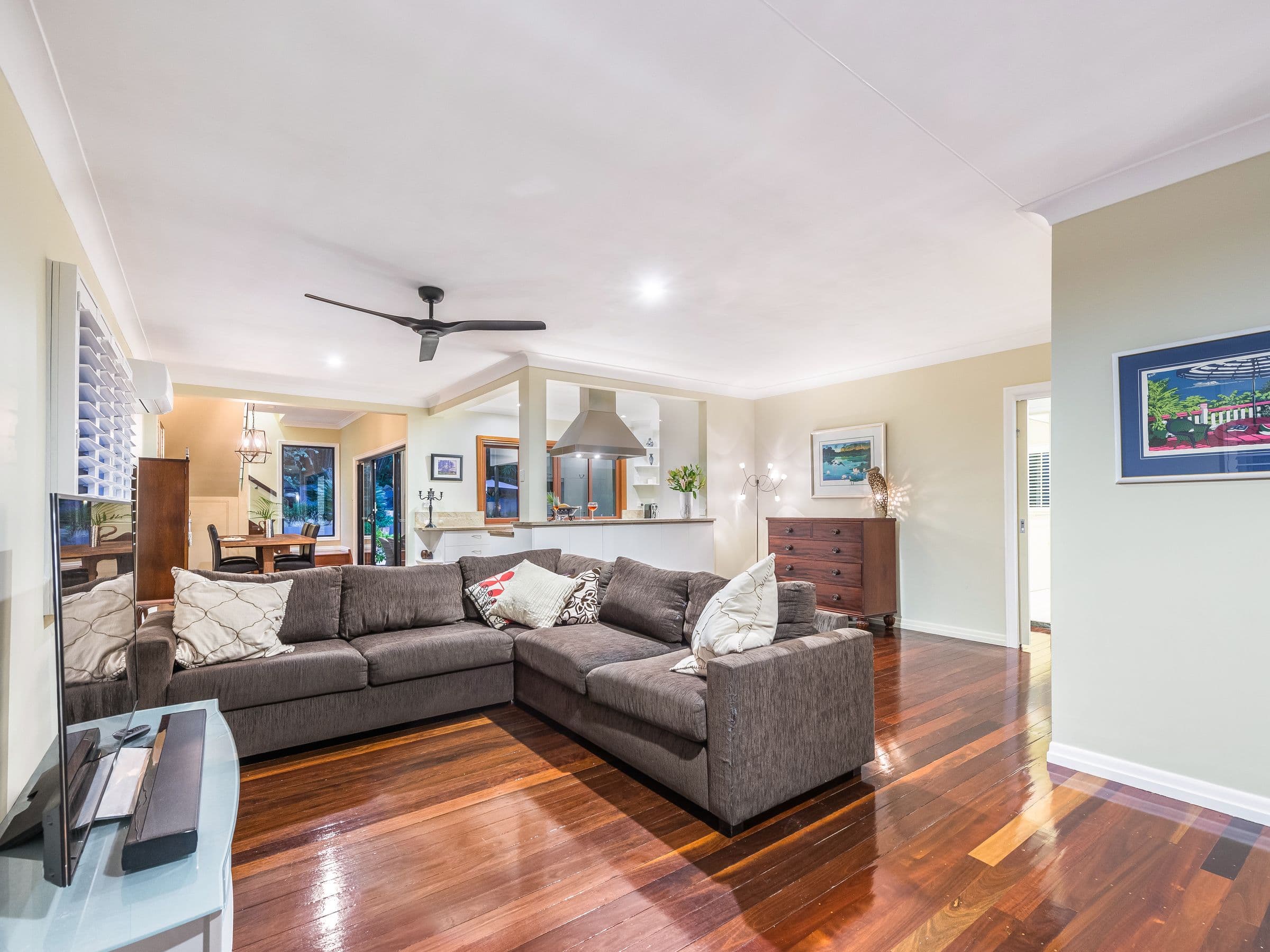 31 Walker Street, Coorparoo QLD 4151, Coorparoo - Thumbnail 3
