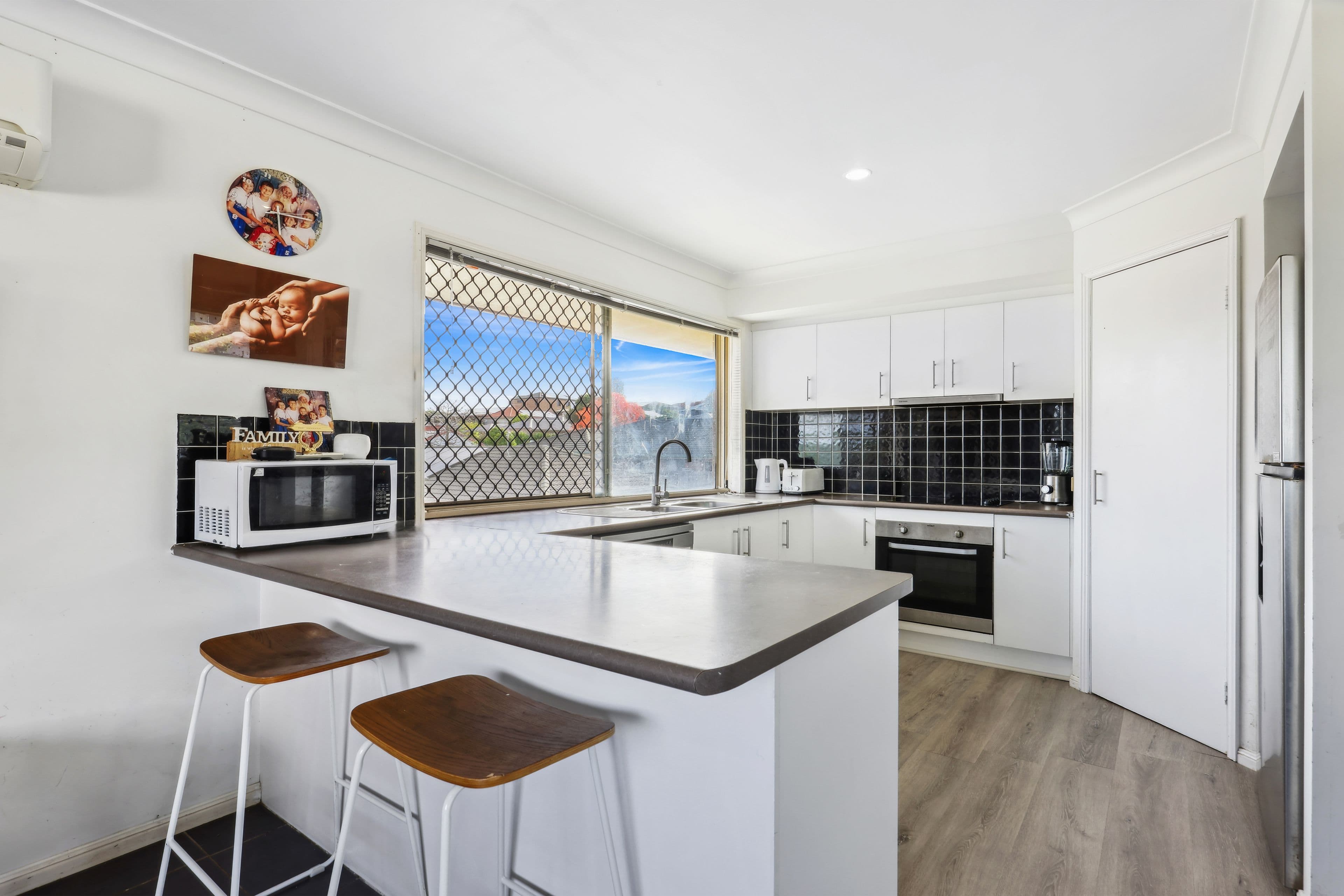 12 Daniells Court, Ormeau QLD 4208, Ormeau - Thumbnail 2
