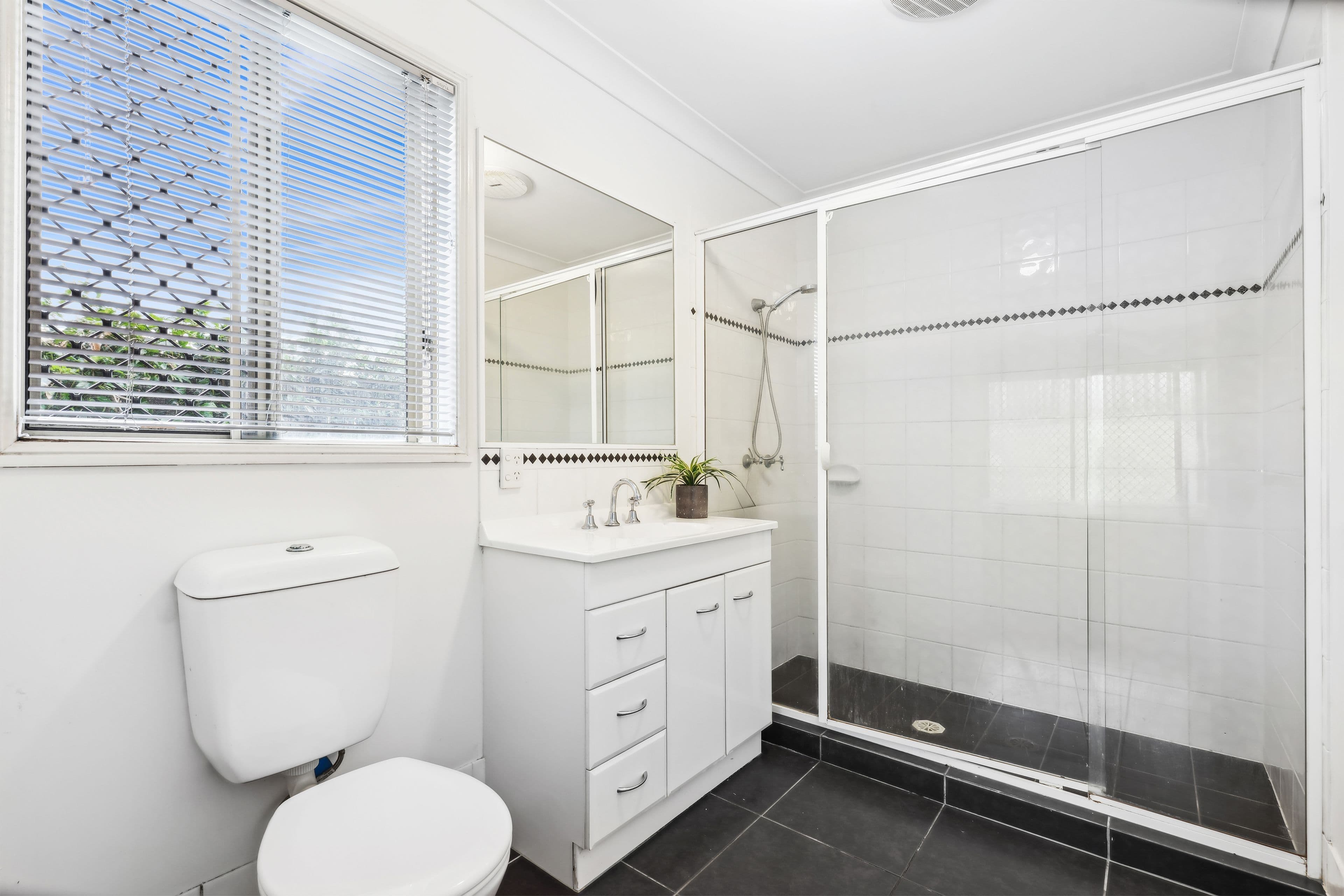 12 Daniells Court, Ormeau QLD 4208, Ormeau - Thumbnail 8