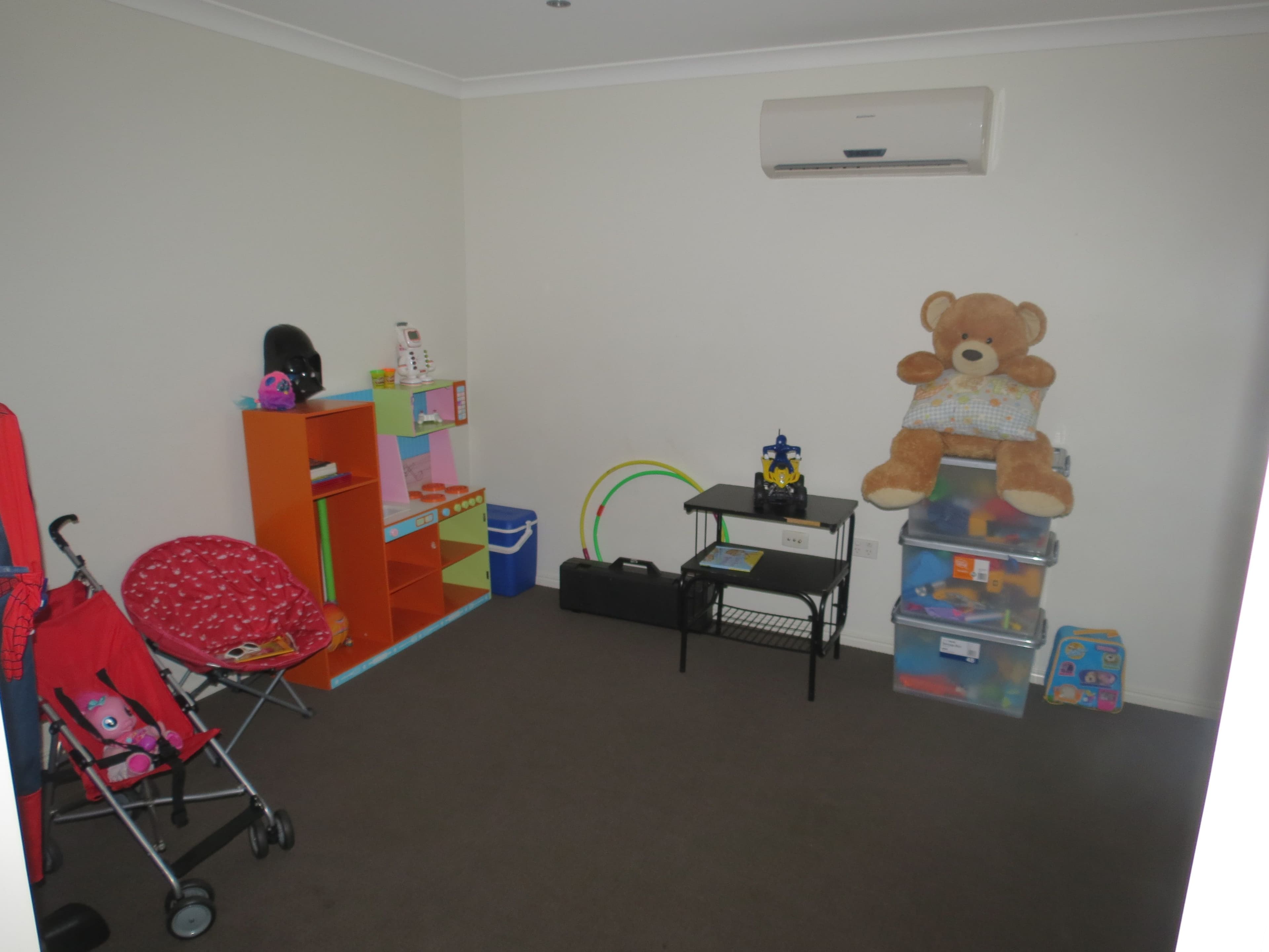 5 Highlands Court, Emerald QLD 4720, Emerald - Thumbnail 5