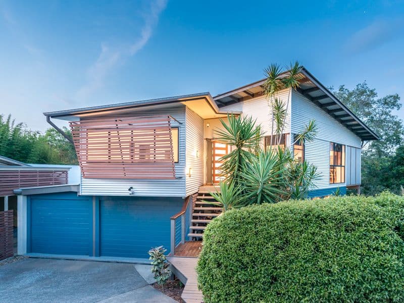 12a Hartfield Drive, BARDON QLD 4065, Bardon - Thumbnail 2