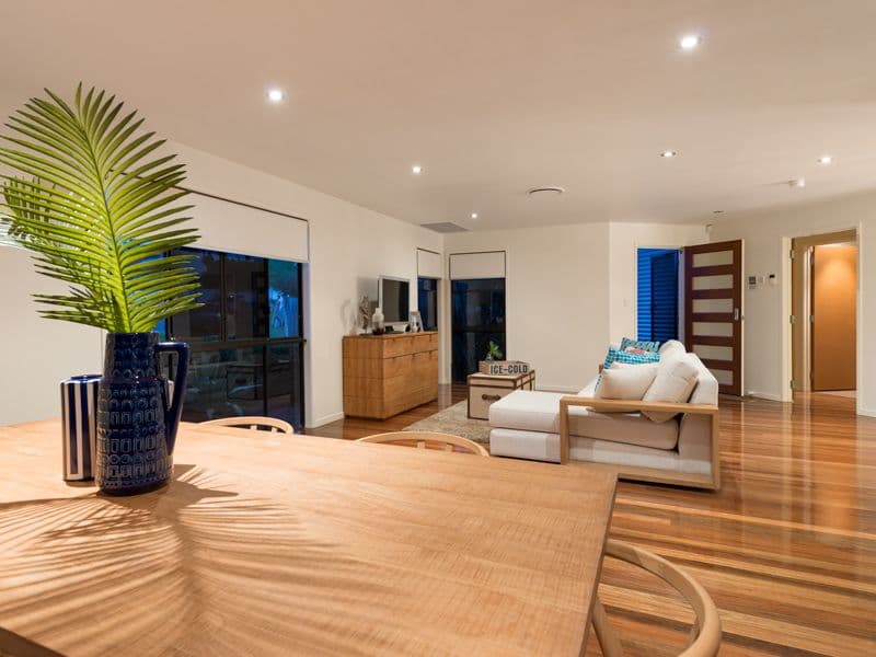 12a Hartfield Drive, BARDON QLD 4065, Bardon - Thumbnail 3