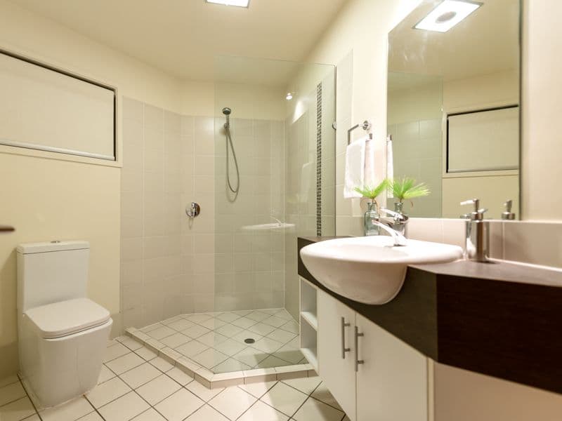12a Hartfield Drive, BARDON QLD 4065, Bardon - Thumbnail 7