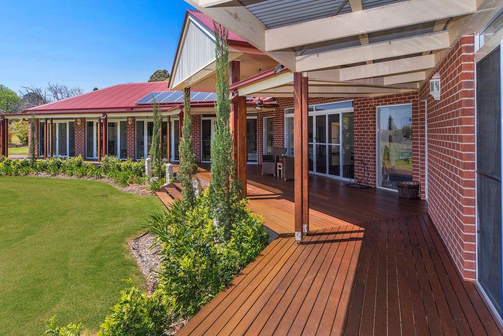 30 St Bernard Street, Tamborine Mountain QLD 4272, Tamborine Mountain - Image 1