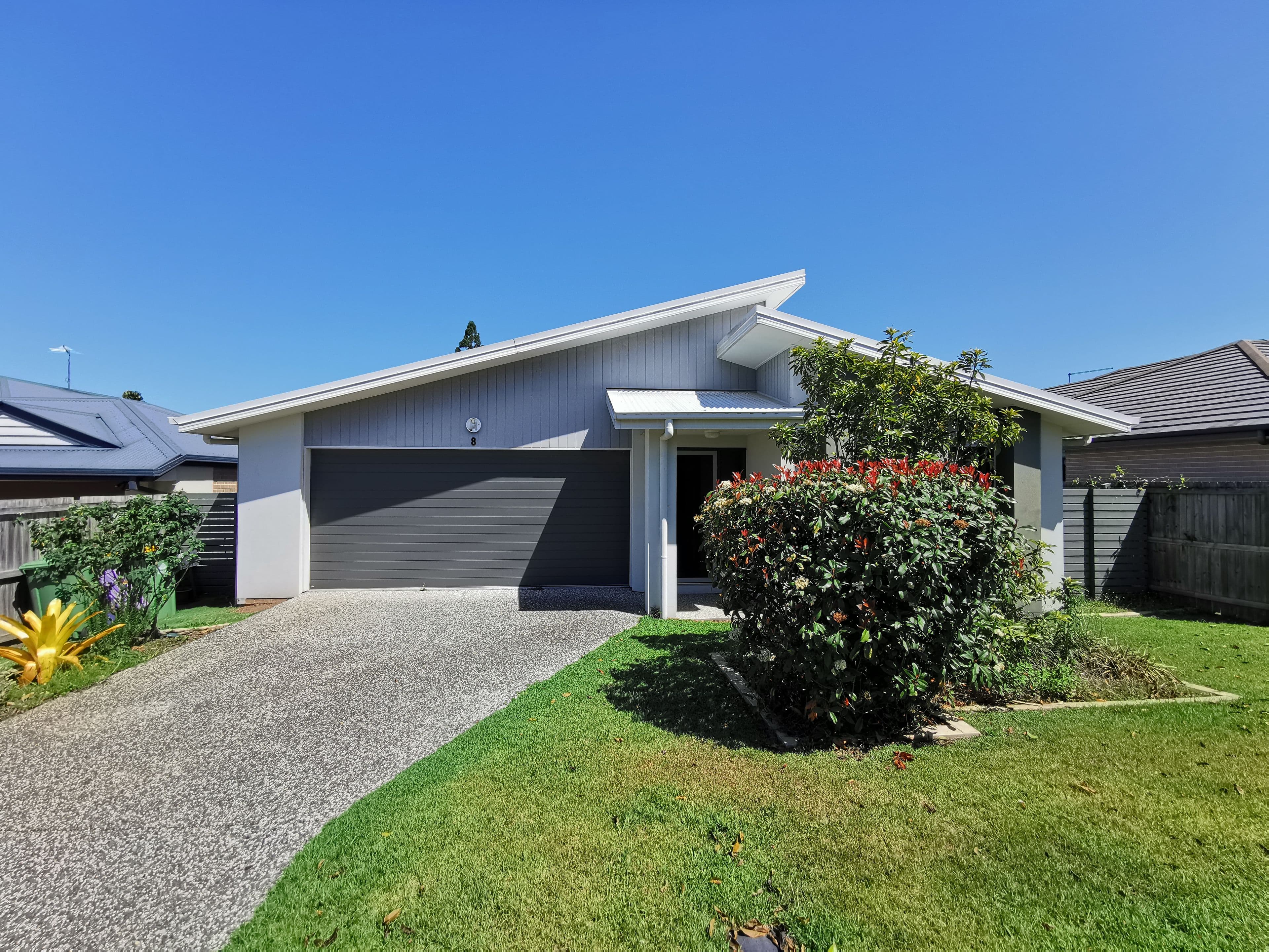 8 Surwold Way, Loganlea QLD 4131, Loganlea - Thumbnail 2