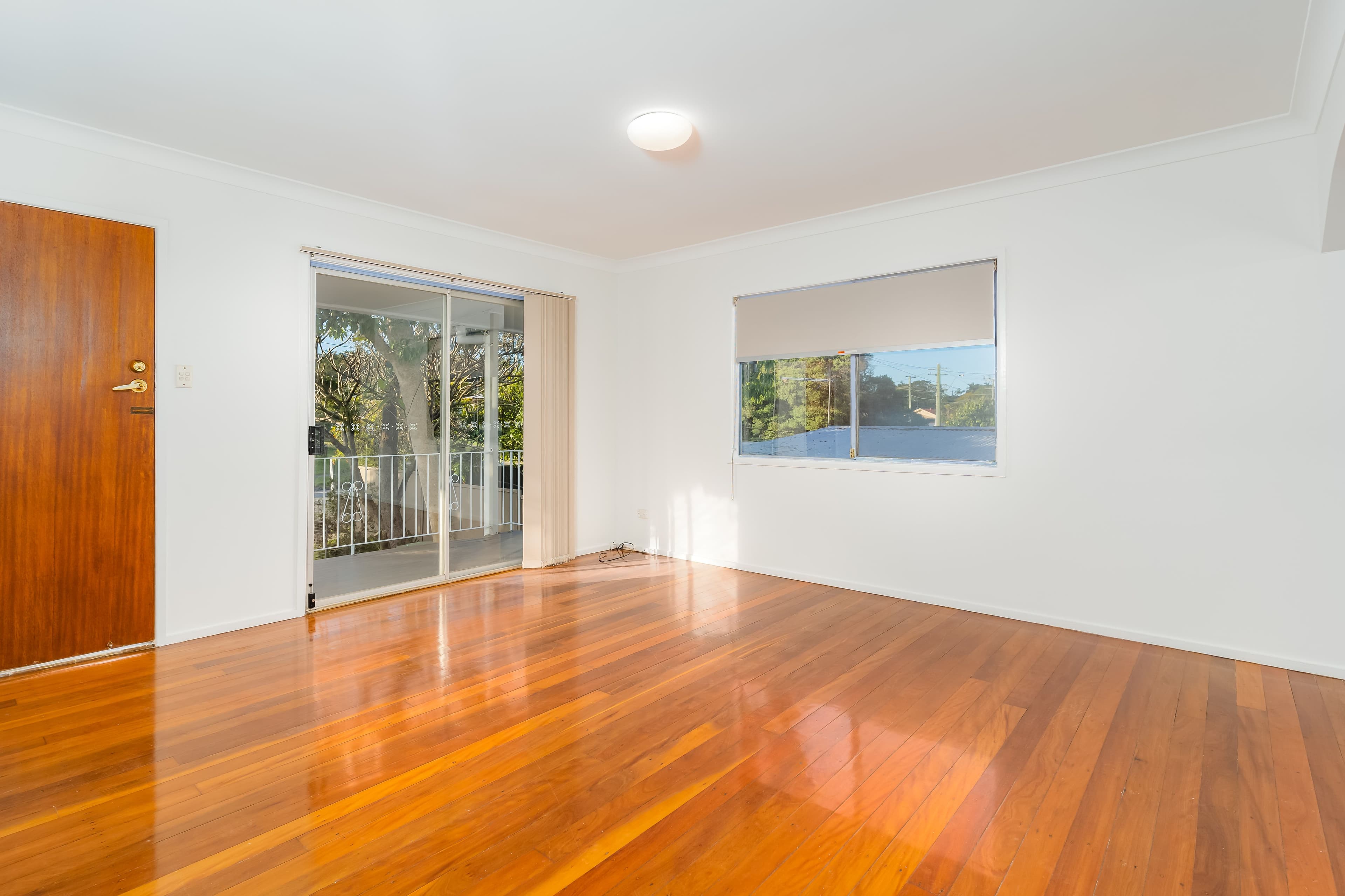 96 Ashton Street, Kingston QLD 4114, Kingston - Thumbnail 3