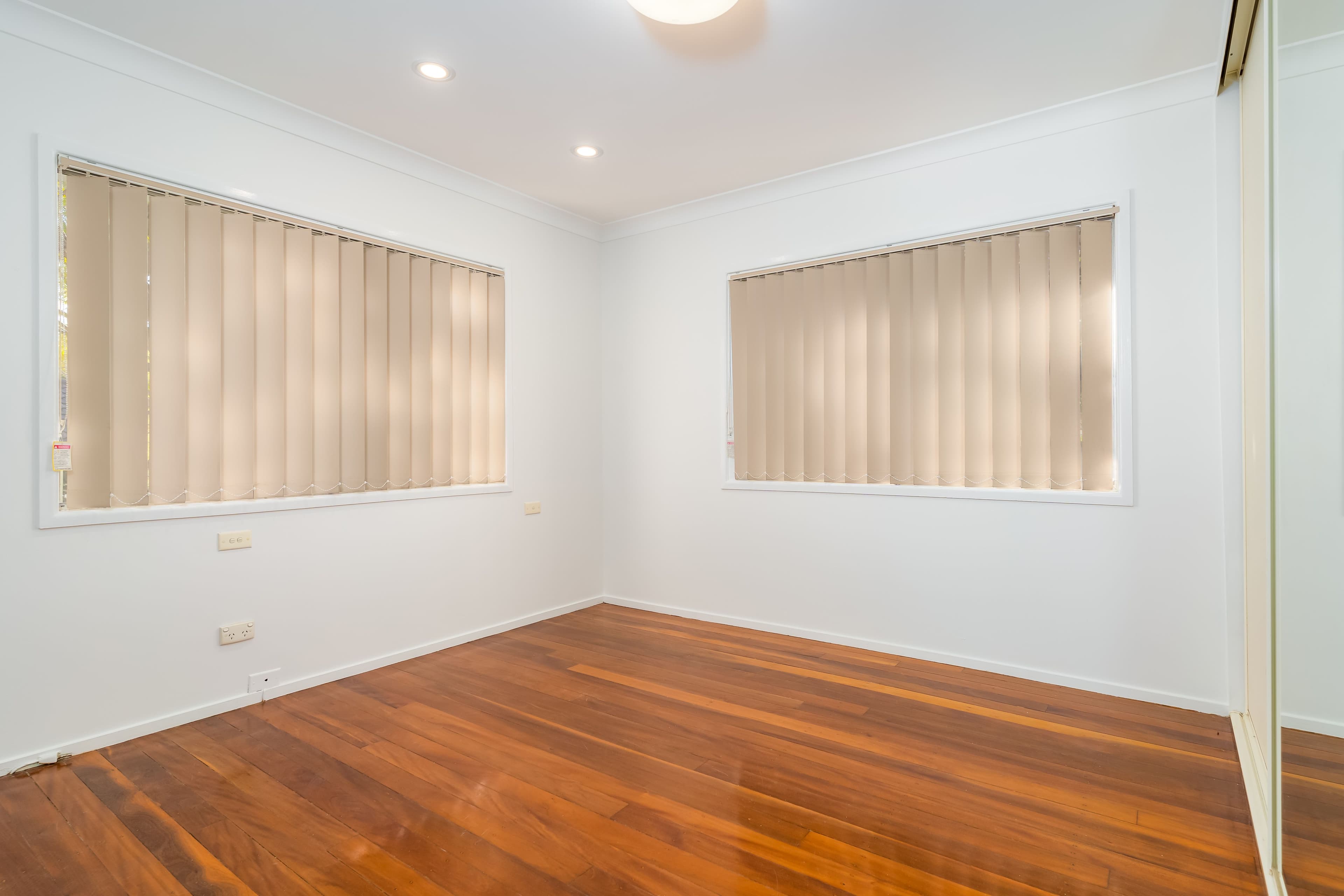 96 Ashton Street, Kingston QLD 4114, Kingston - Thumbnail 8