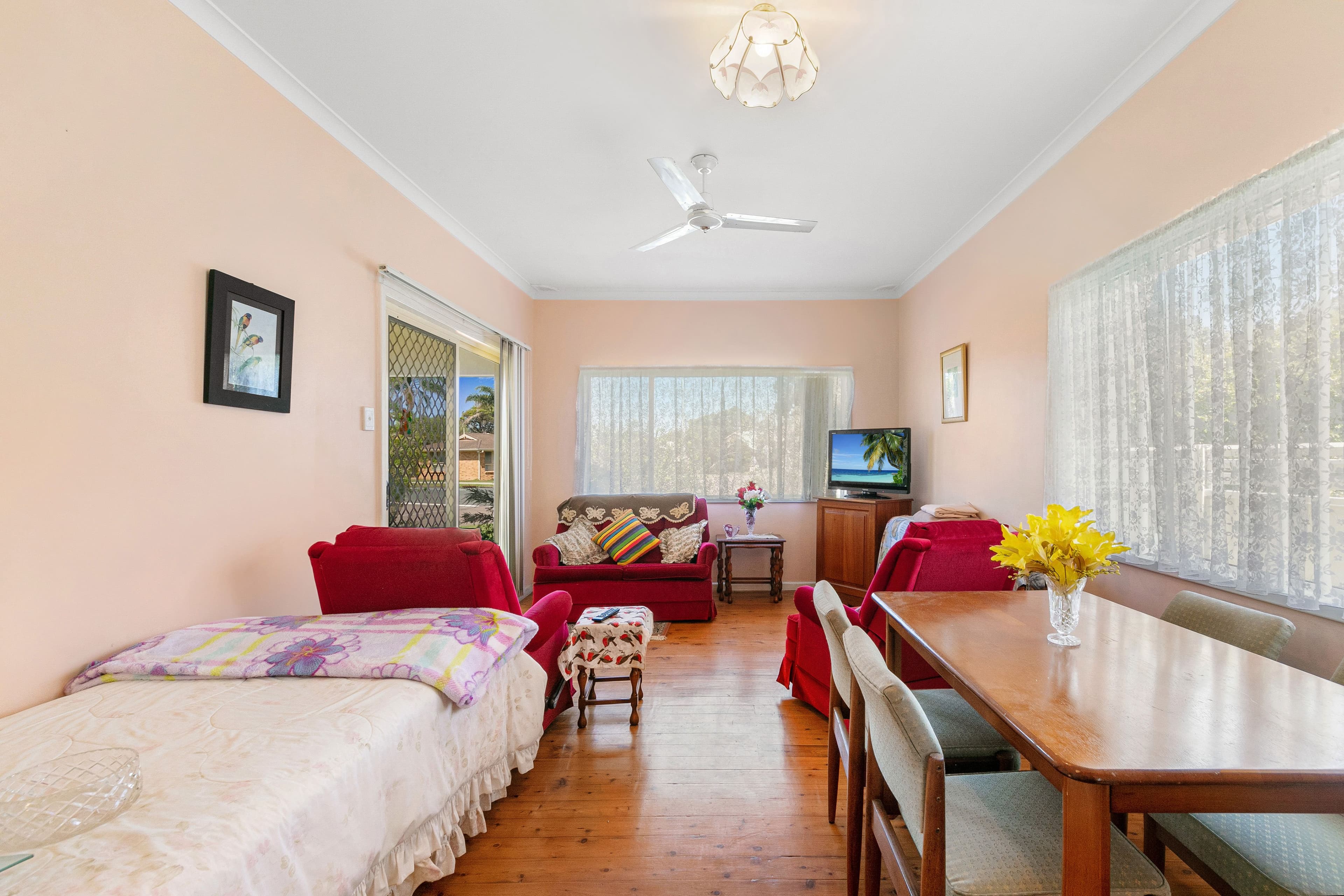 6 Ourringo Street, Budgewoi NSW 2262, Budgewoi - Thumbnail 5