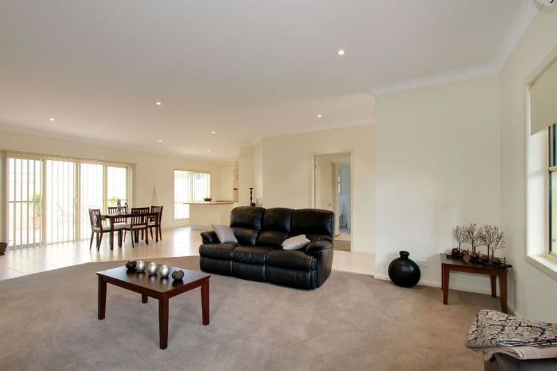  4 McMillan Street, MAFFRA VIC 3860, Maffra - Thumbnail 2