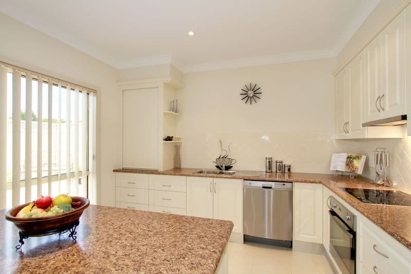  4 McMillan Street, MAFFRA VIC 3860, Maffra - Thumbnail 3