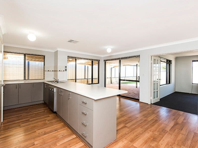 44 Hurd Road, Bullsbrook WA 6084, Bullsbrook - Thumbnail 2
