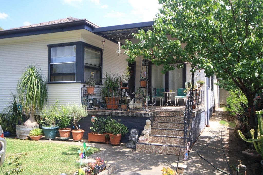 113 Saywell Road, Macquarie Fields - Image 1