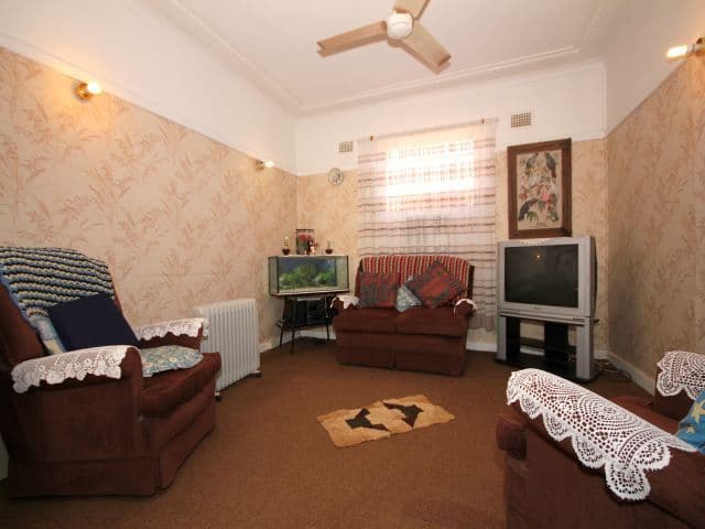 165 Gascoigne Road, YAGOONA NSW 2199, Yagoona - Thumbnail 4