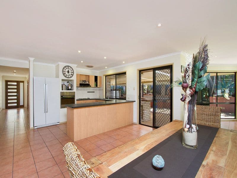 36 Sundar Crescent, TANAH MERAH QLD 4128, Tanah Merah - Thumbnail 2