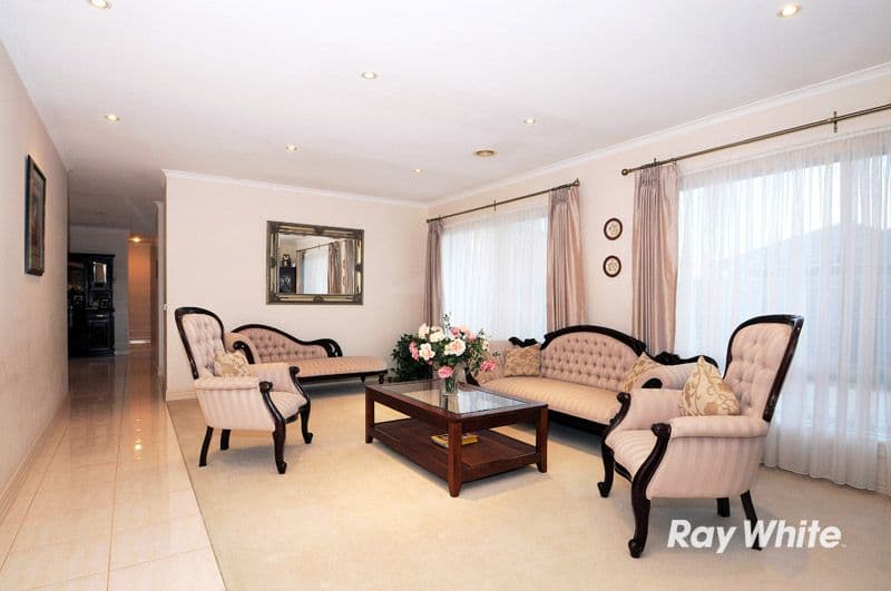 19 Carboni Crescent, LYNBROOK VIC 3975, Lynbrook - Thumbnail 2